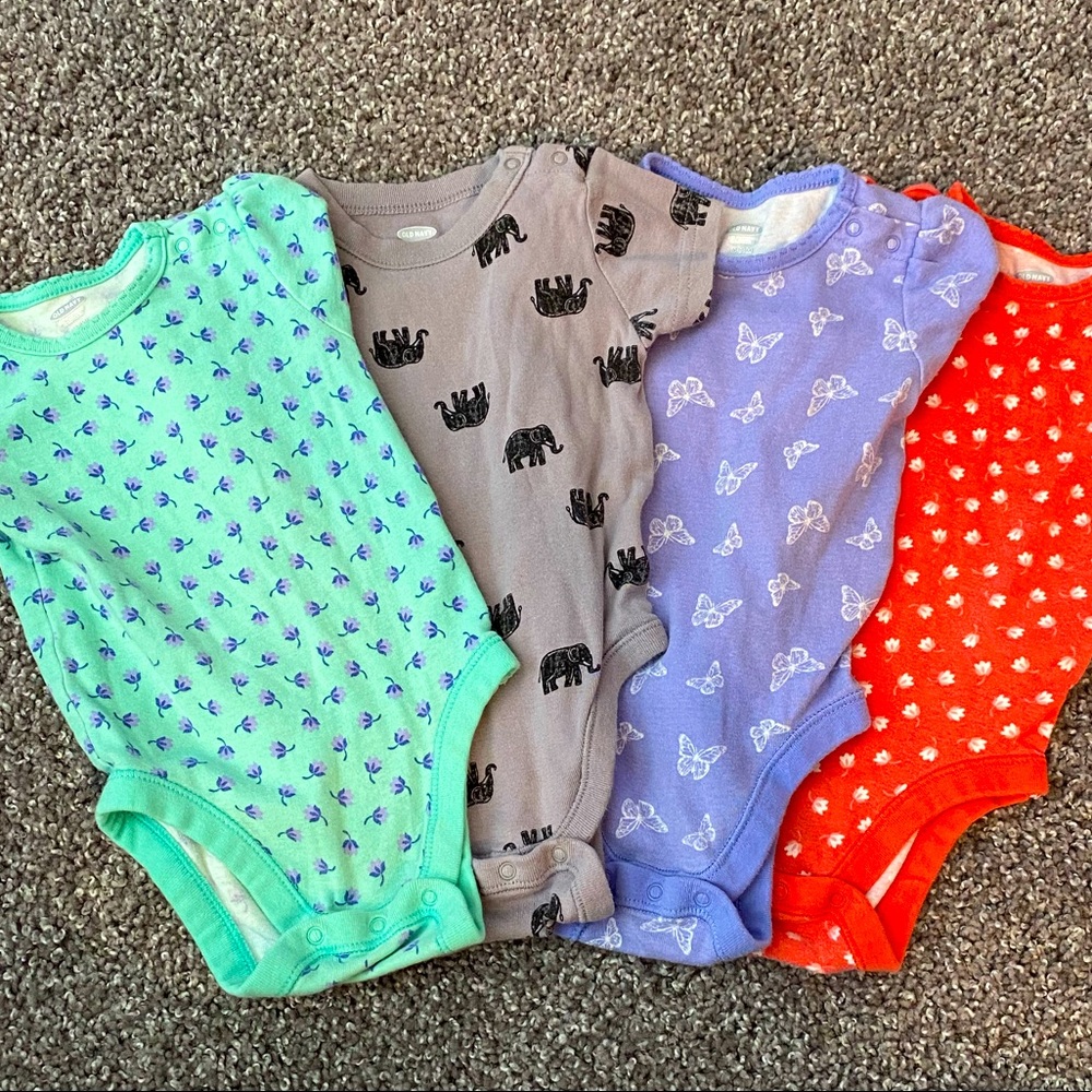 🚫SOLD🚫 Bundle of Onesies
